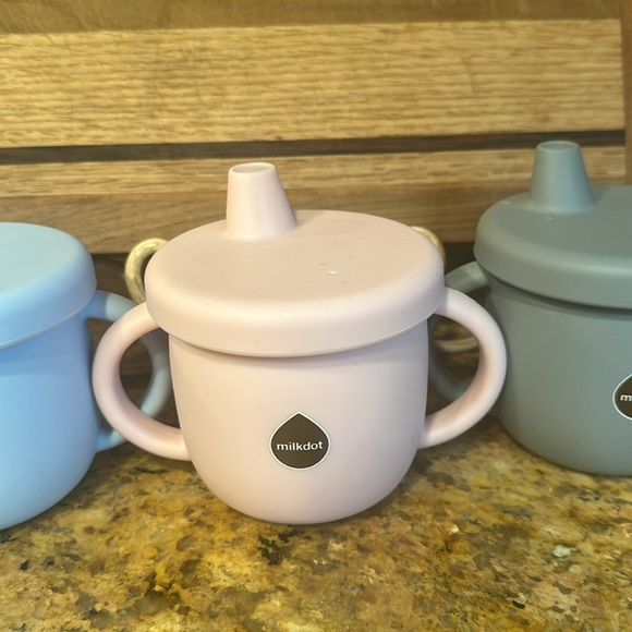 Milkdot • Trio of Silicone Sippy Cups for Baby • NEW! Unisex🦋 - Picture 3 of 9